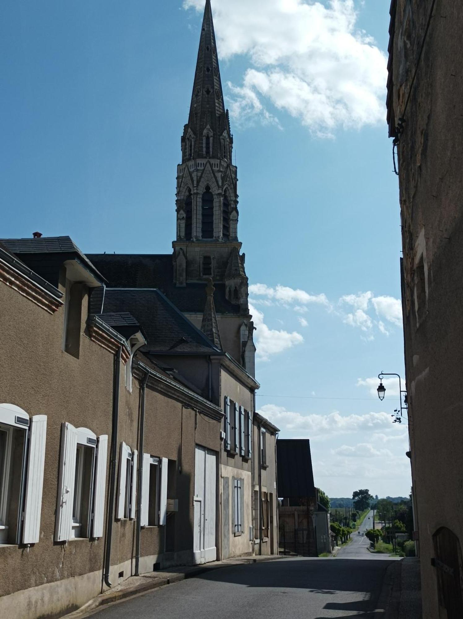 La Maison Au Bord De L'Eau Gracay Exteriör bild